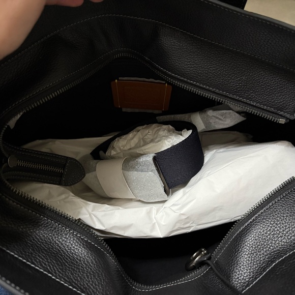 Coach Black Briefcase with Textured Leather and Structured Design - Picture 5 of 6